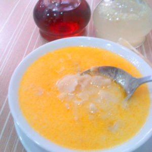 5TurkishTripeSoupGarlicSauceVinegar